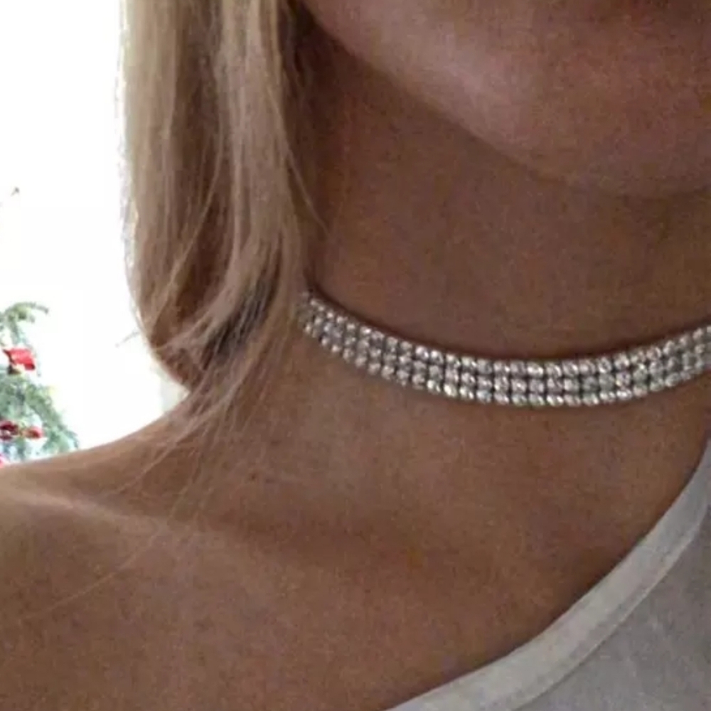 🔥Strechable rhinestone choker
